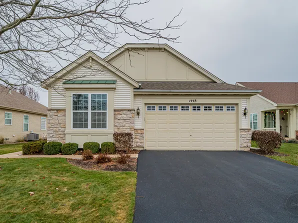 1448 Mansfield Dr, Aurora, IL 60502