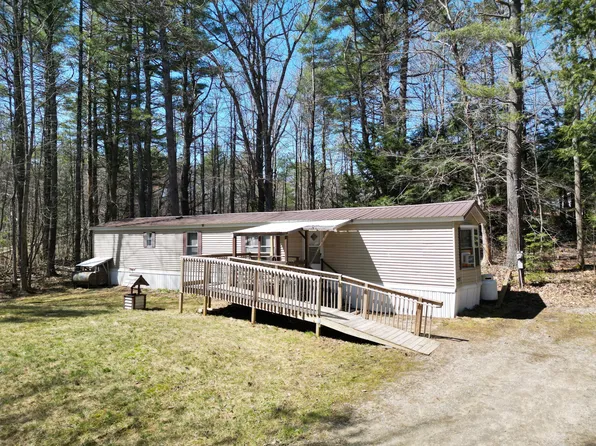 10 Porter Park Lane, Litchfield, ME 04350