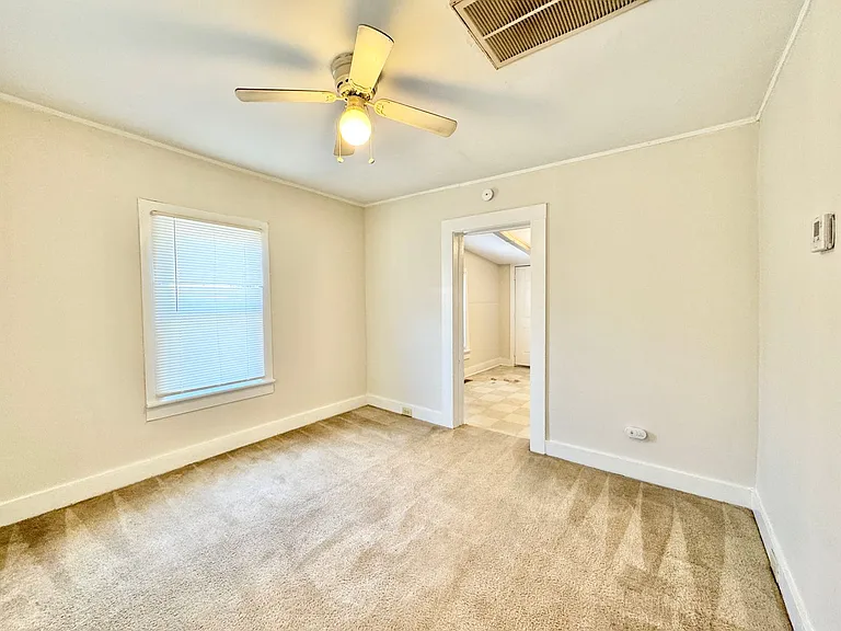 3321 N Church St — Photo 2