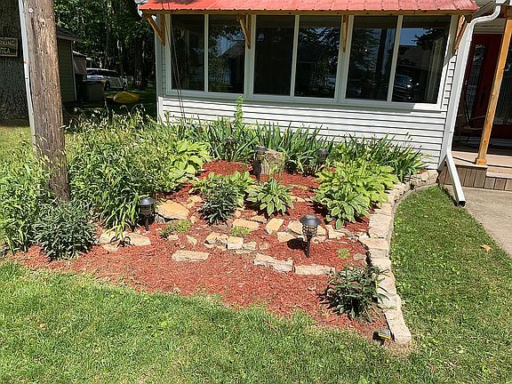 Mature landscaping