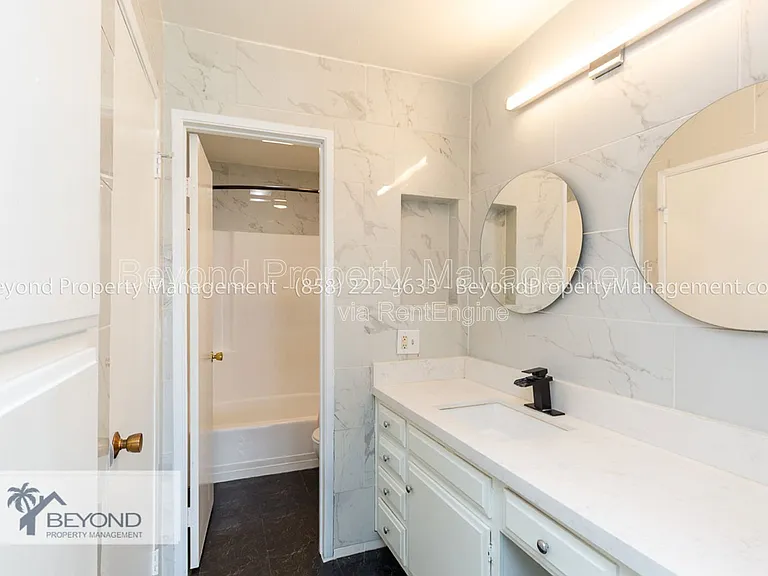 6924 Hyde Park Dr #214 — Photo 11