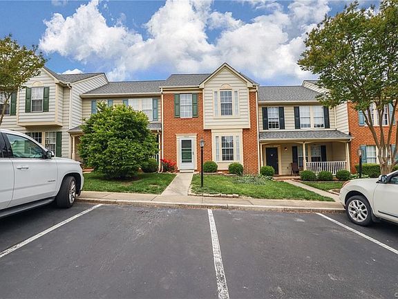3rd image of 4906 Bunclody Ct Unit 4906