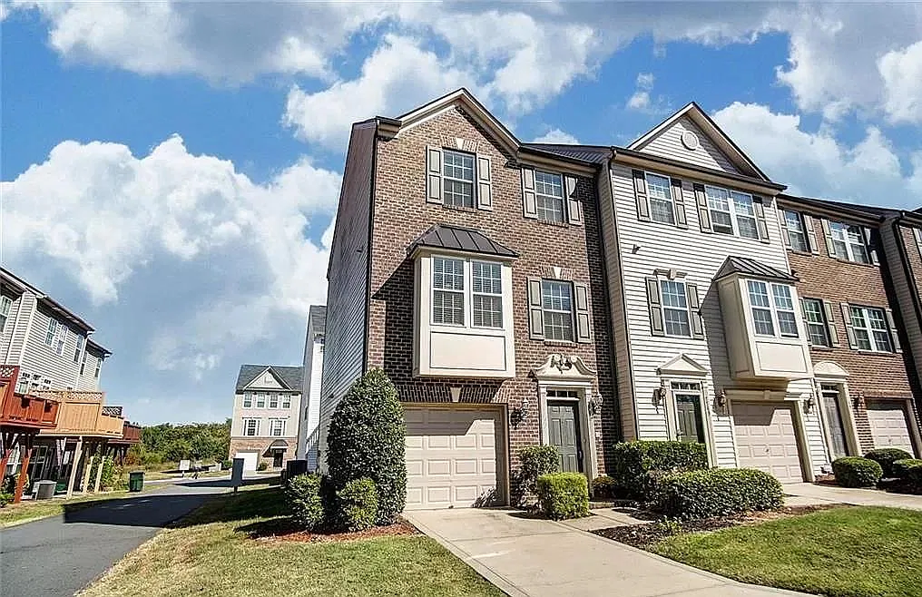 7741 Jackson Pond Dr — Photo 1