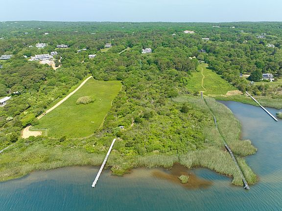 4th image of 308 South Rd
