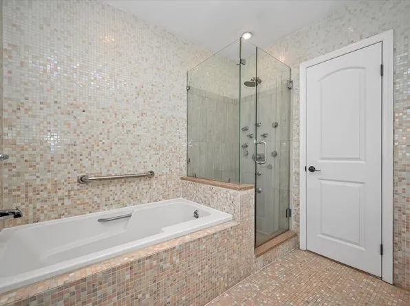 85-11 Eton Street image 15 of 20