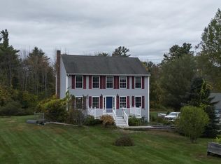 696 Center Rd, Lebanon, ME 04027