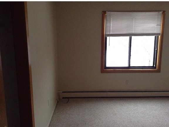 5th image of 1325 3rd Ave E APT 16