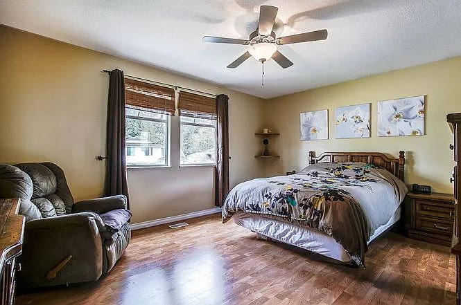 11265 Harrison St — Photo 10