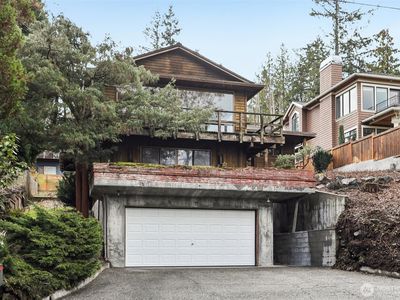 12069 Lakeside Place NE, Seattle, WA, 98125