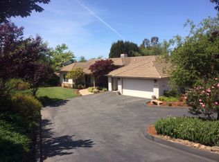 10710 Country Meadows Rd, Salinas, CA 93907