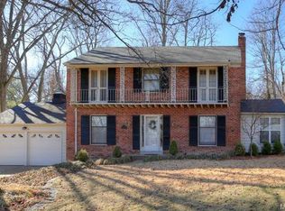 18 Glenhaven Dr, Saint Louis, MO 63122