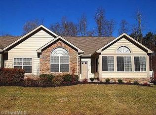 4303 Plantation Ridge Ln, Greensboro, NC 27409