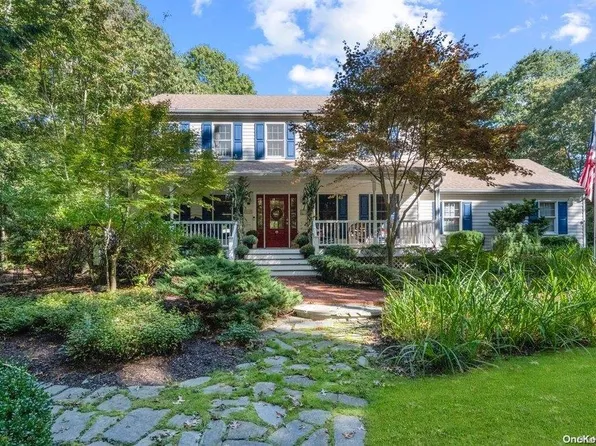 257 Weeks Avenue, Manorville, NY 11949