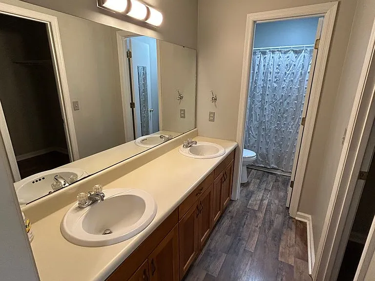 2014 Henderson Dr — Photo 5