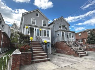 15021 15th Dr, Flushing, NY 11357