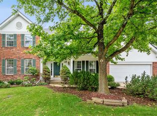 426 Beacon Point Ln, Grover, MO 63040