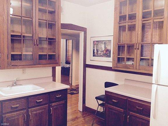4526 1st kitch