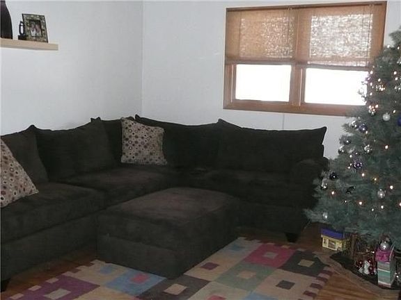 5th image of 95 Angean Dr