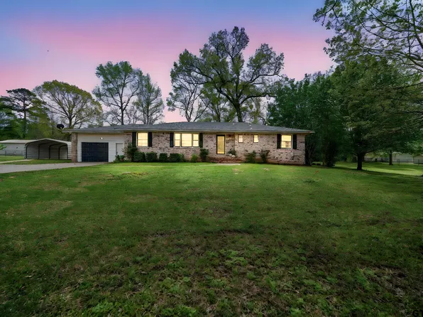 246 Angela Ln, Henderson, TX 75654