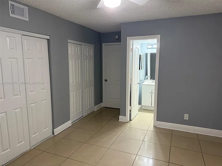 1516 SW 5th Pl #1-4 — Photo 9