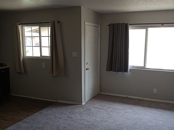 5th image of 2241 Ellis St #D
