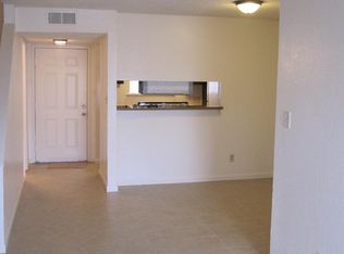 1221 N Peach Ave APT 112, Fresno, CA 93727
