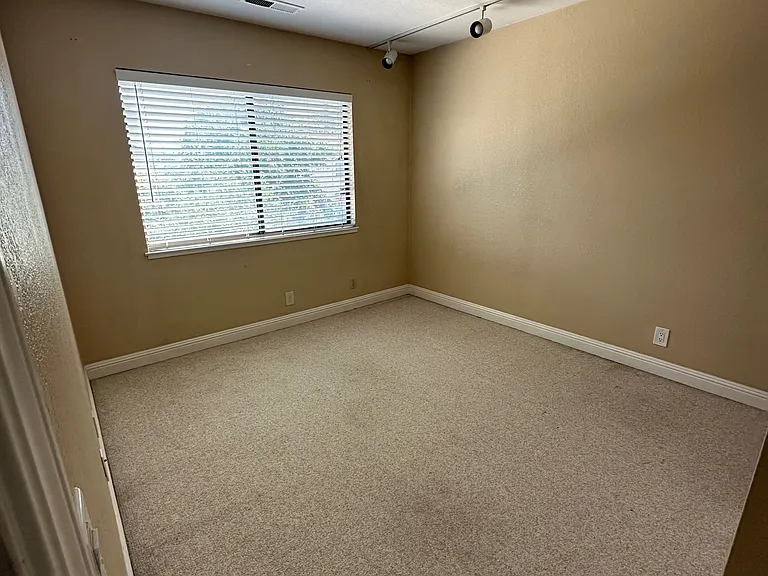 5286 Rio Grande Dr — Photo 8