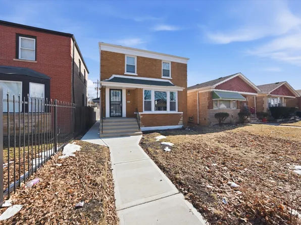 9527 S Woodlawn Ave, Chicago, IL 60628