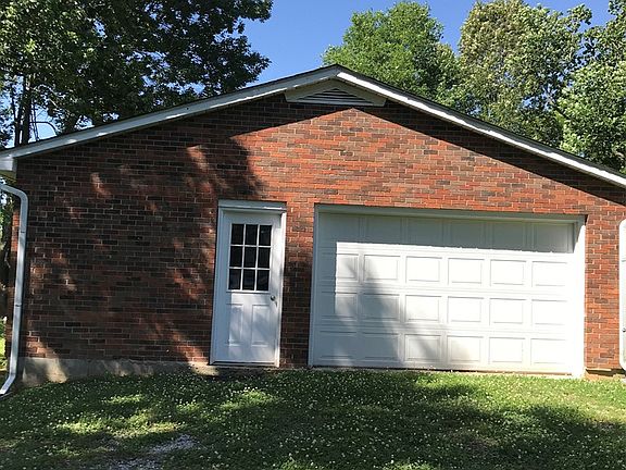 5th image of 301 Union Chapel Ln
