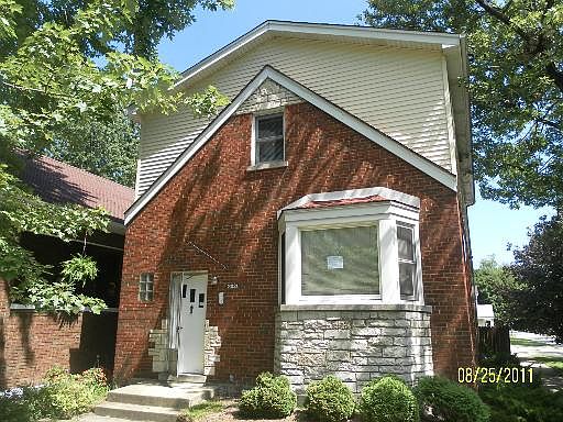 1st image of 3221 S Scoville Ave