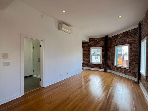 4th image of 530 California Ave APT 2