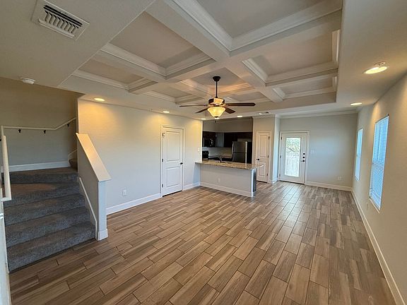 4th image of 6302 Melanzane Ave Unit 4