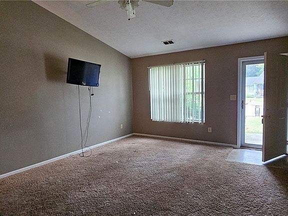 4th image of 1235 Mountainview Ct