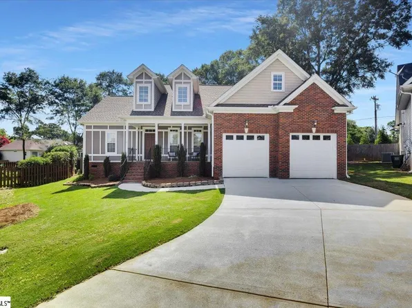11 Manorwood Ct, Simpsonville, SC 29681
