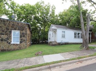 613 W Reagan St, Fayetteville, AR 72701