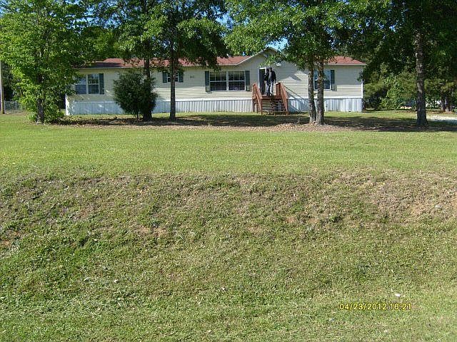 2nd image of 77 Lee Road 2044