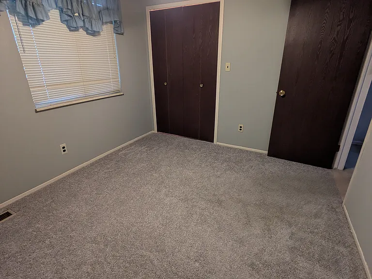 32750 Barclay Sq — Photo 10