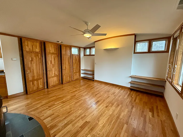 2909 Collins Ave — Photo 23