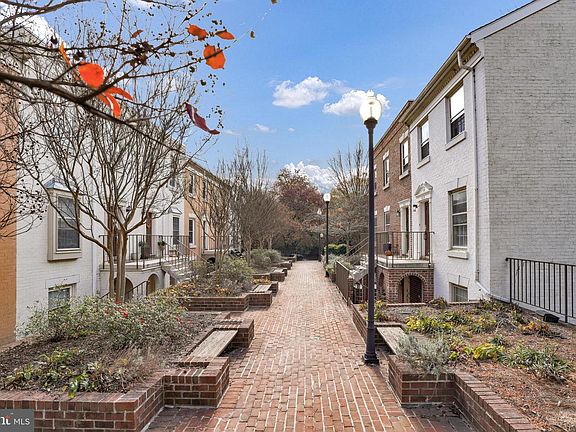 3rd image of 4339 Massachusetts Ave NW #4339