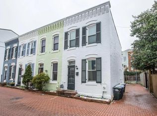 8 Terrace Ct NE, Washington, DC 20002