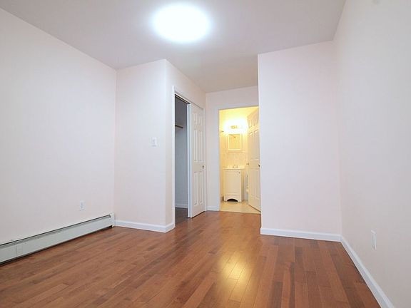 4th image of 1461 70th St APT 1