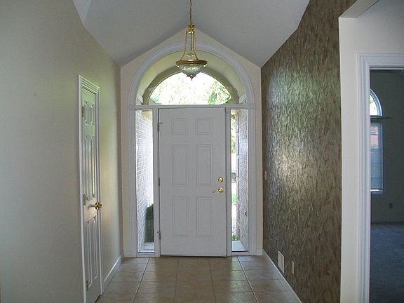 2nd image of 2281 Emeraldwood Trl