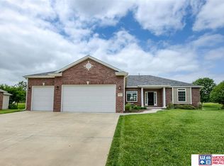 6811 Shadow Ridge Rd, LINCOLN, NE 68512