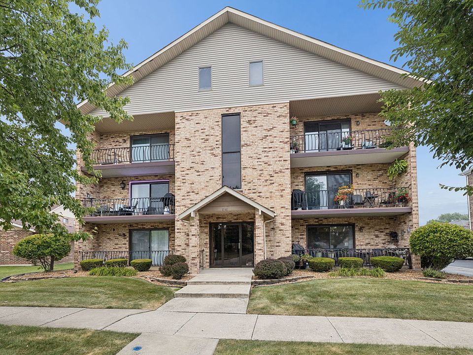 1st image of 8158 169th St APT 1W