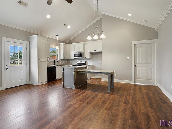 3rd image of 40508 Sagefield Ct