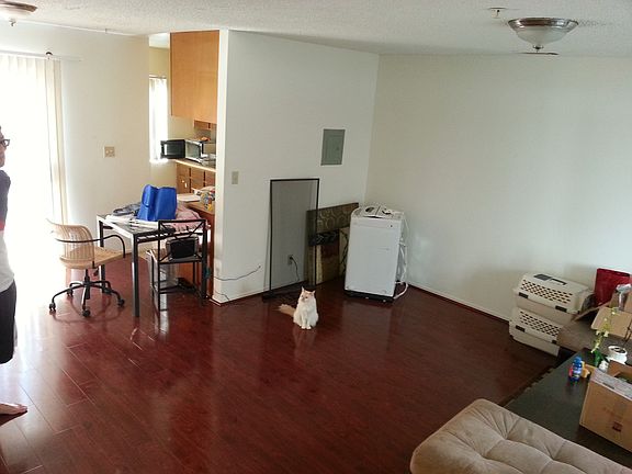 2nd image of 225 N Marguerita Ave APT B