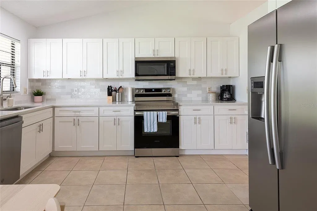 3 bed, 2.0 bath, 1535 sqft, $2,800 — Photo 2
