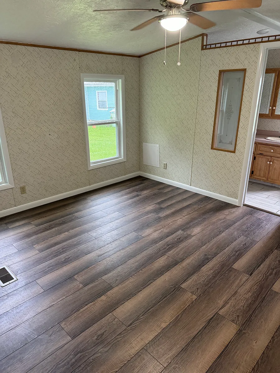Building Photo - 2036 NW 38th Ave