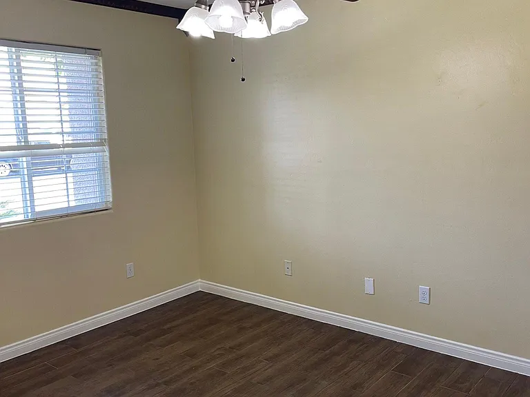 11709 Mantova Ave — Photo 10