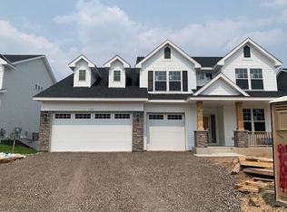 773 Spancil Hill Rdg, Woodbury, MN 55129